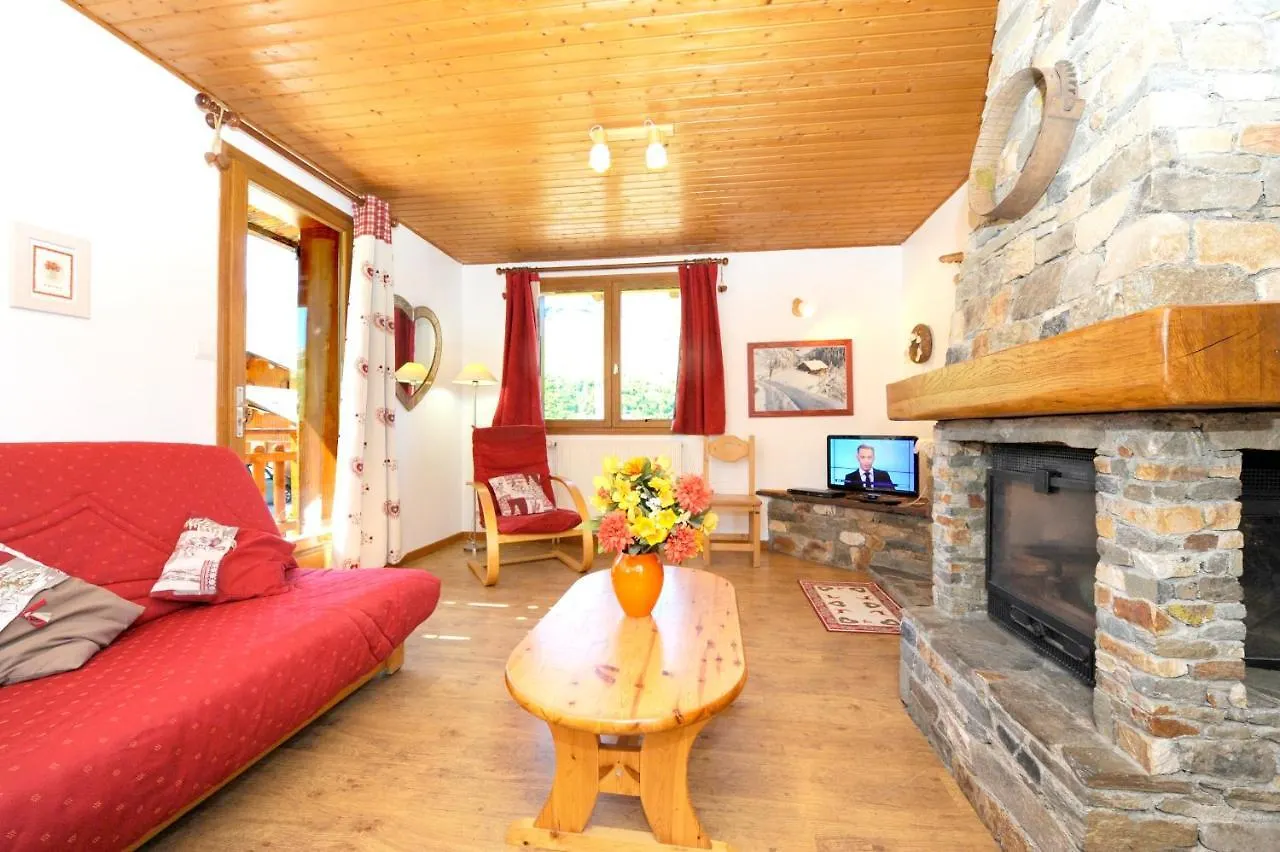Appartement De 2 Chambres A Les Menuires A 600 M Des Pistes Avec Terrasse Et Wifi 圣马丁德贝尔维尔